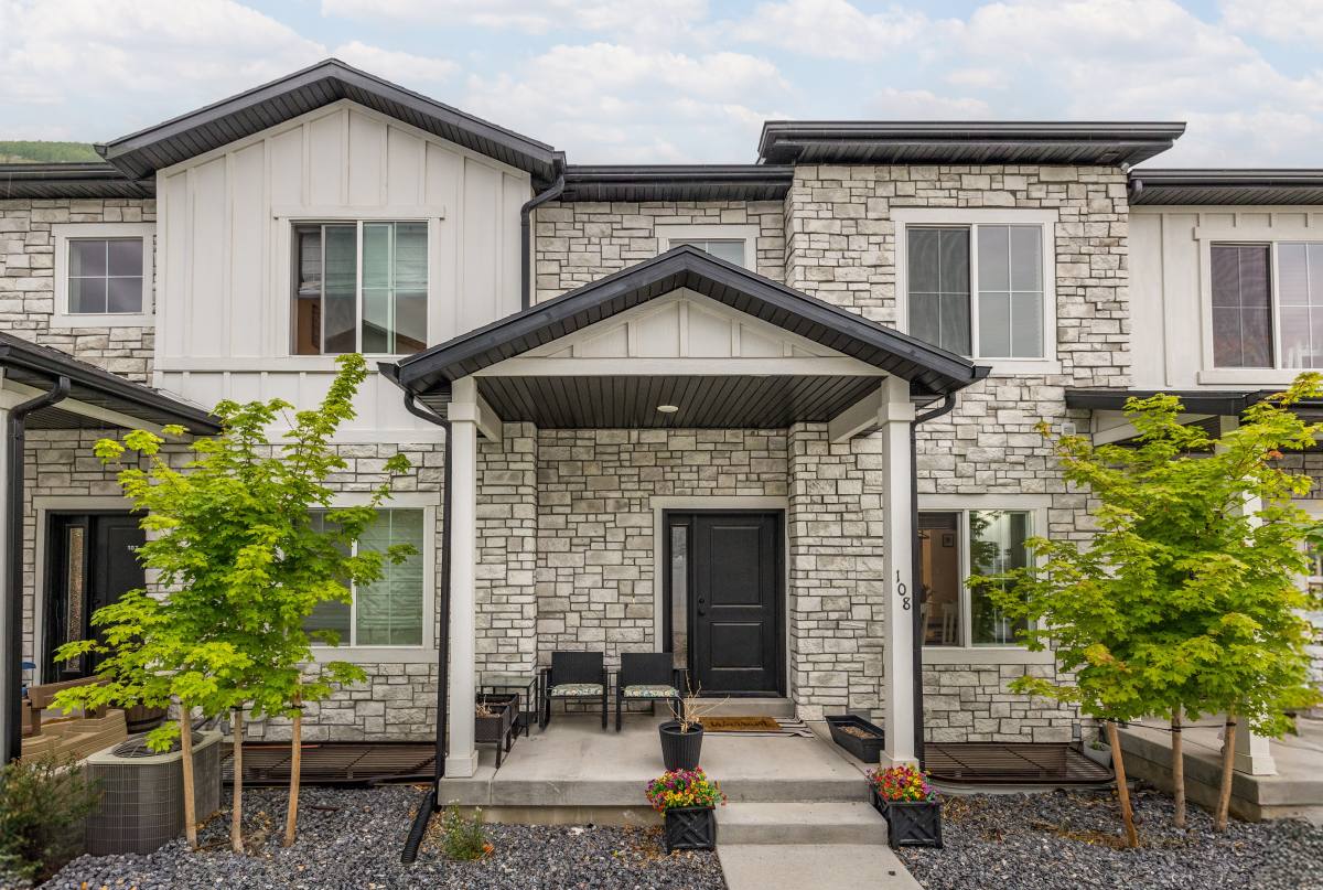 Townhouse for rent at 1161 N 550 W #108, Tooele, UT 84074