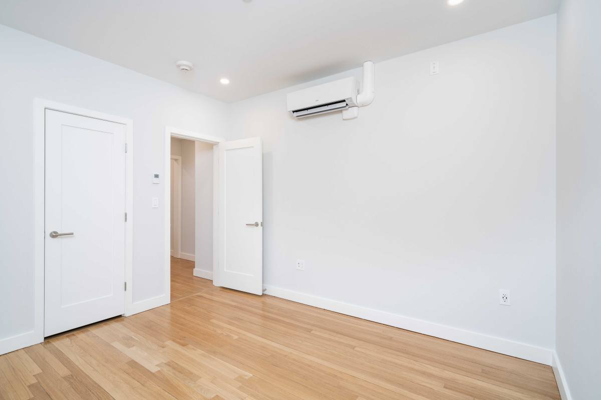 Apartment for rent at 17 Forest St, Cambridge, MA 02140