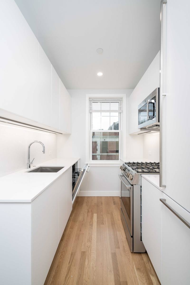 Apartment for rent at 17 Forest St, Cambridge, MA 02140