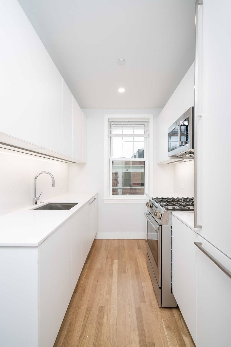 Apartment for rent at 17 Forest St, Cambridge, MA 02140