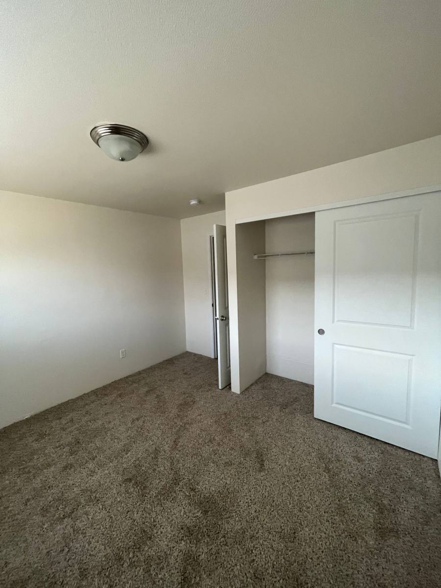 Apartment for rent at 1505 Brush College Rd NW, Salem, OR 97304