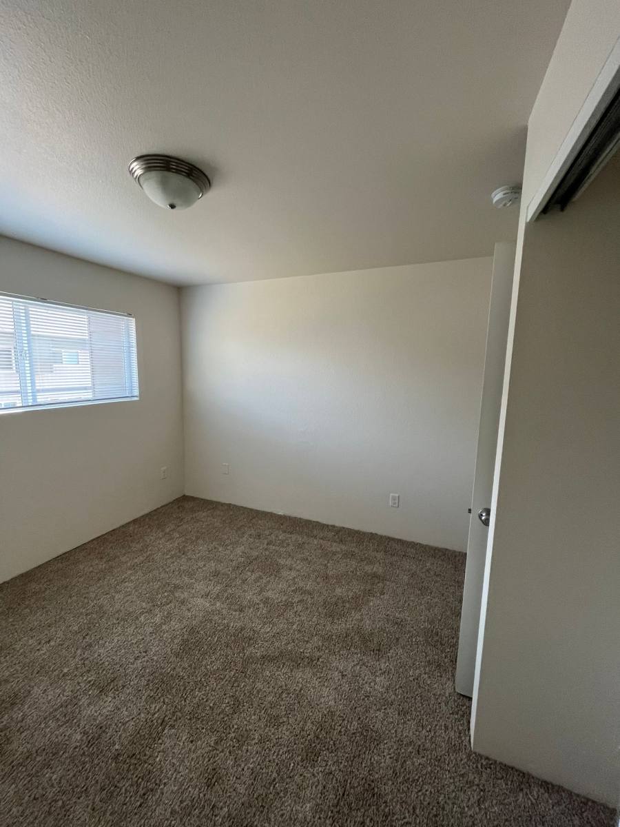 Apartment for rent at 1505 Brush College Rd NW, Salem, OR 97304