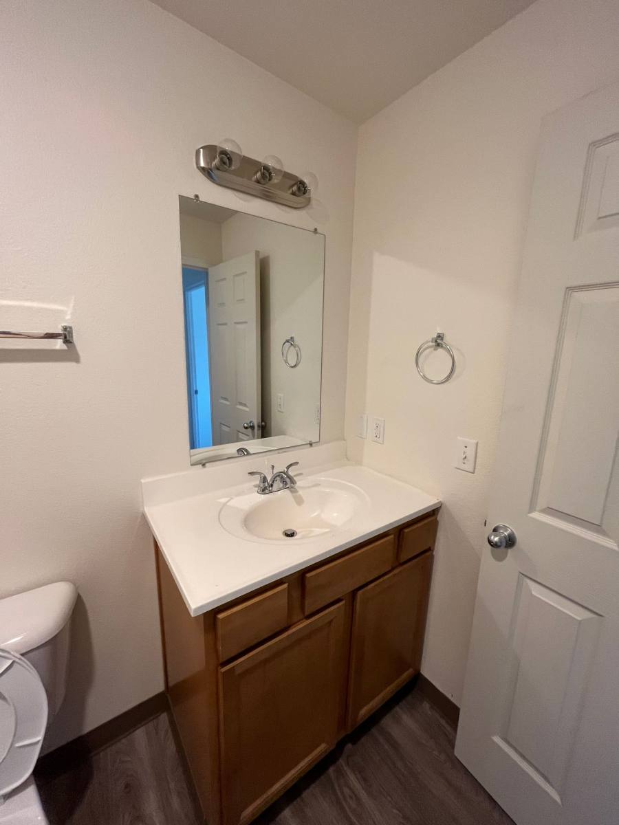 Apartment for rent at 1505 Brush College Rd NW, Salem, OR 97304