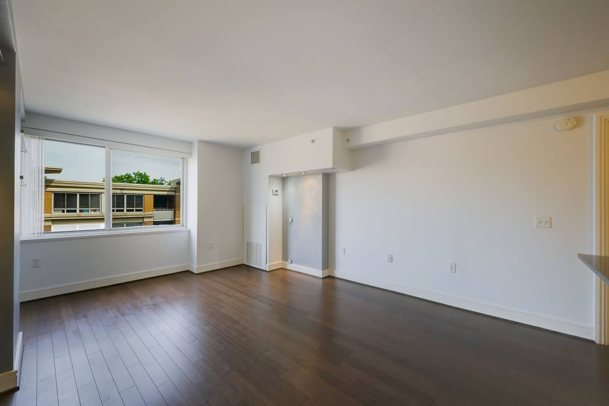 Apartment for rent at 800 4th St SW, Washington, DC 20024