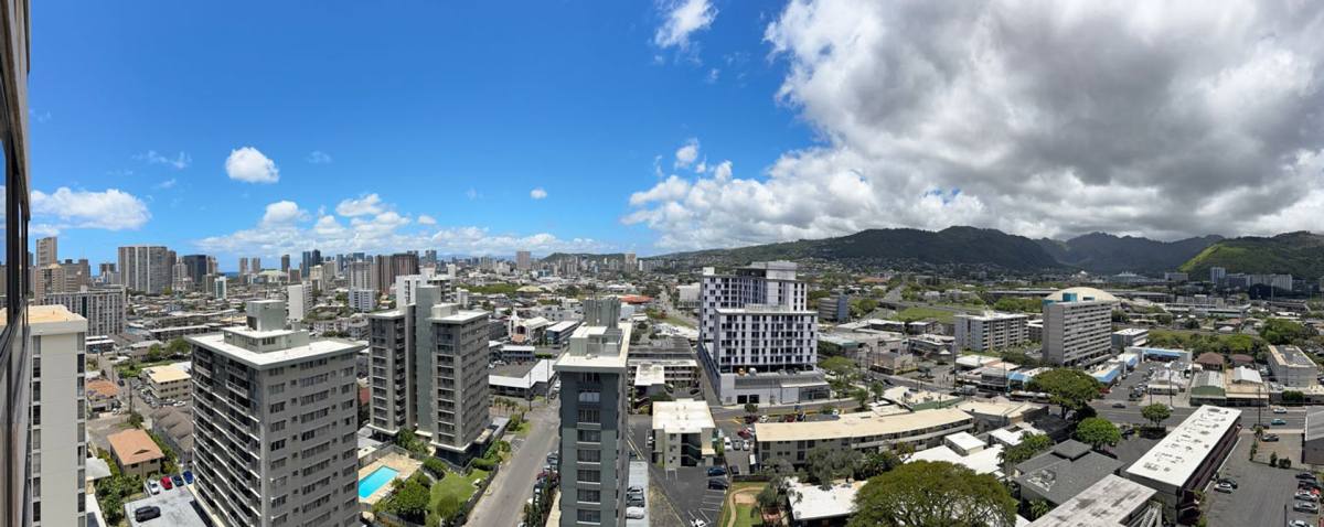 Apartment for rent at 2724 Kahoaloha Lane, Honolulu, HI 96826