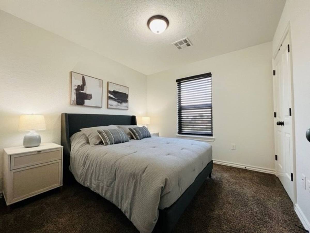 Townhouse for rent at 20849 Landmark Dr, Harrah, OK 73045