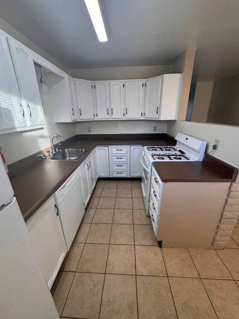 House for rent at 3504 Oakview, Girard, OH 44420