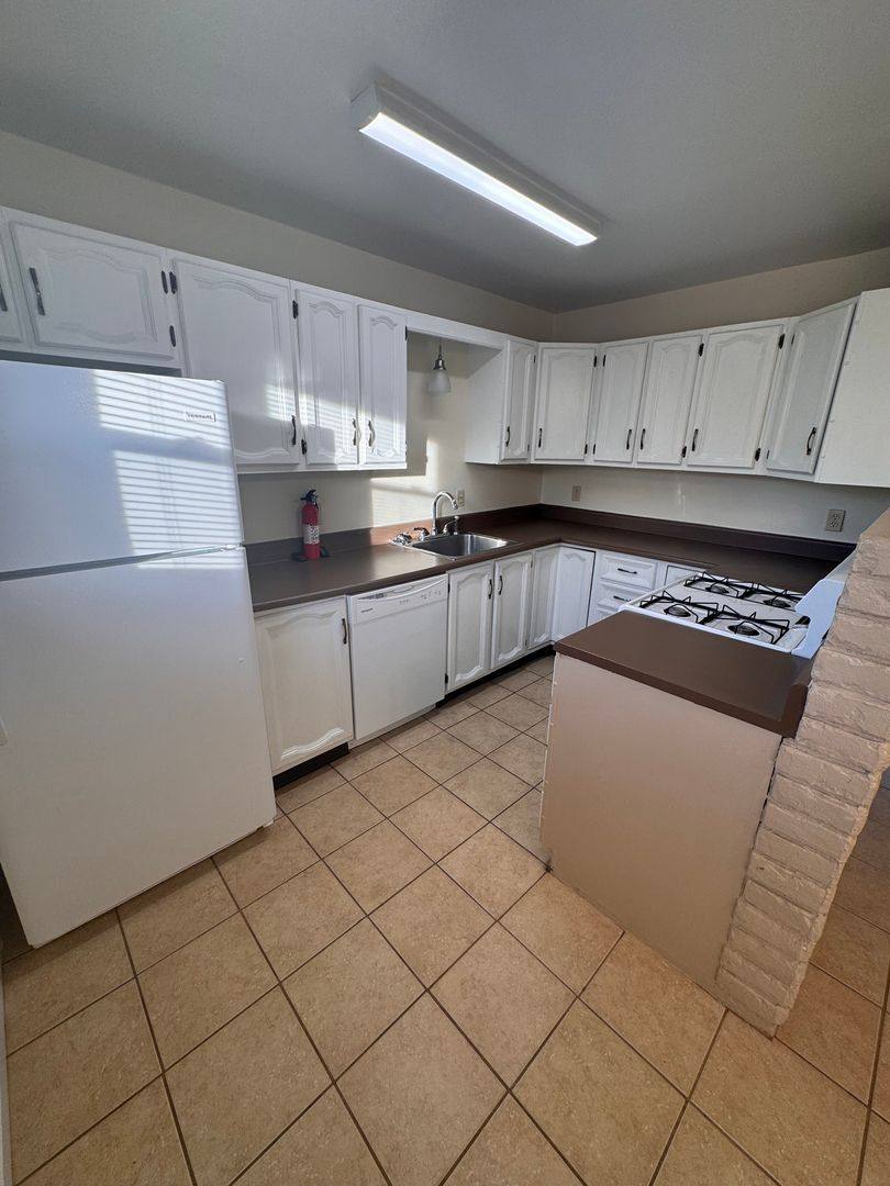 House for rent at 3504 Oakview, Girard, OH 44420