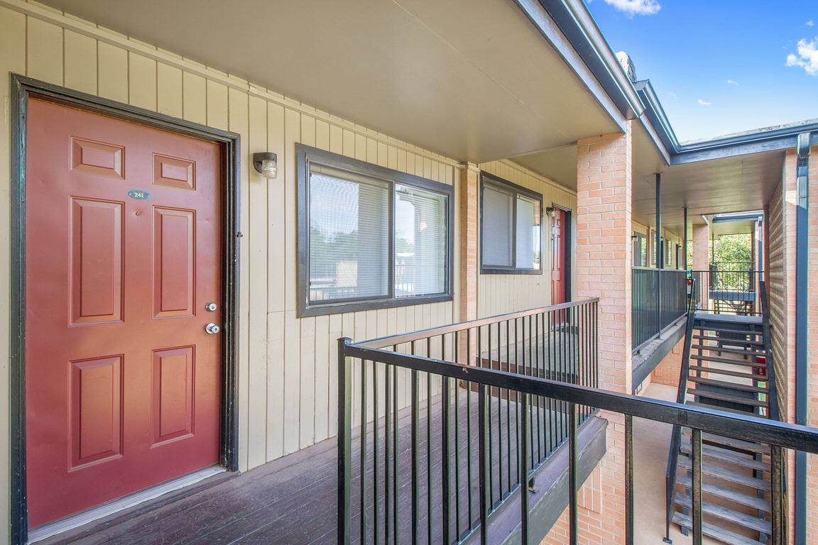 Apartment for rent at 4641 Woodland Blvd, Oklahoma City, OK 73105