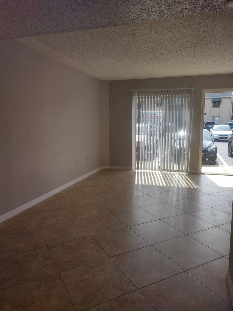 Condo for rent at 4149 S Semoran Blvd, Orlando, FL 32822