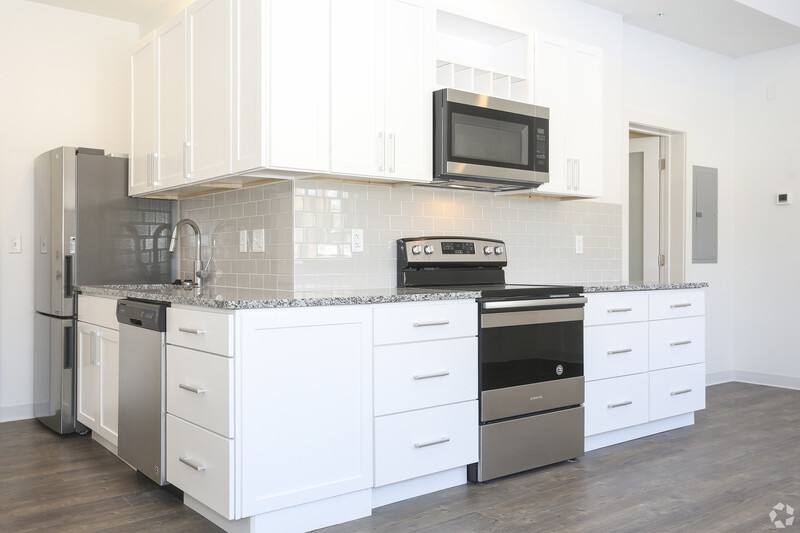 Apartment for rent at 801 N Broadway #203, Leavenworth, KS 66048