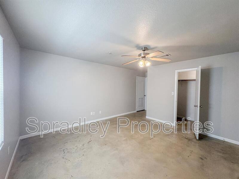 Apartment for rent at 255 E 5th Ave #312, Belton, TX 76513
