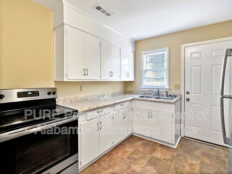 House for rent at 1120 19th St, Tuscaloosa, AL 35401