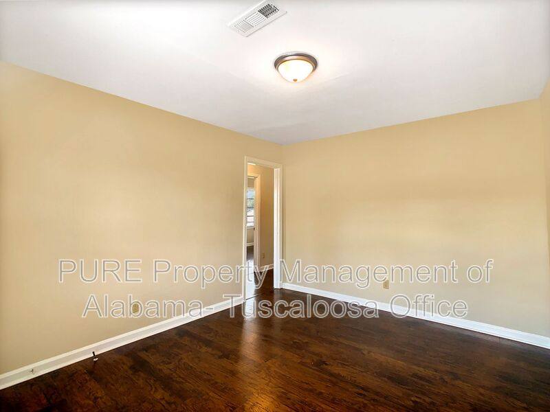 House for rent at 1120 19th St, Tuscaloosa, AL 35401