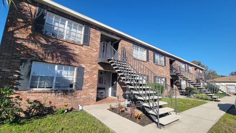 Apartment for rent at 6415 S Roberts Ave, Tampa, FL 33616