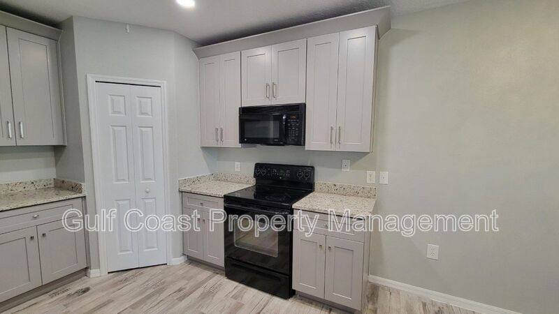 Townhouse for rent at 14868 Skip Jack Loop, Bradenton, FL 34202