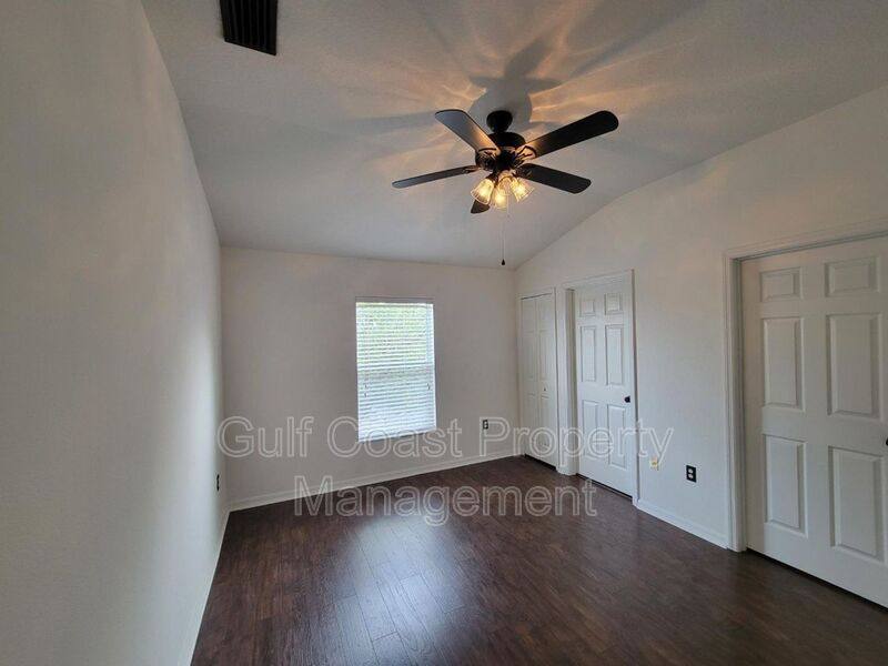 Townhouse for rent at 14868 Skip Jack Loop, Bradenton, FL 34202