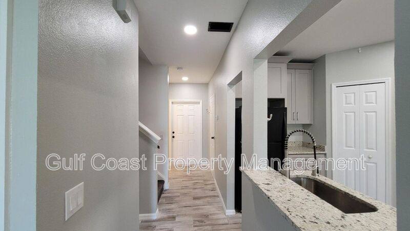 Townhouse for rent at 14868 Skip Jack Loop, Bradenton, FL 34202