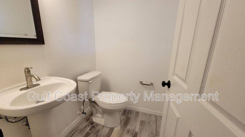 Townhouse for rent at 14868 Skip Jack Loop, Bradenton, FL 34202