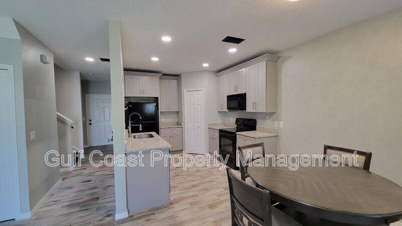 Townhouse for rent at 14868 Skip Jack Loop, Bradenton, FL 34202