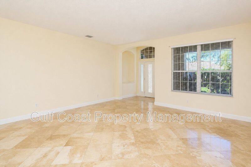 House for rent at 6945 74th St Circle E, Bradenton, FL 34203