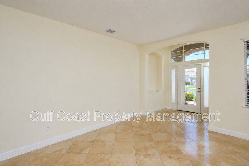House for rent at 6945 74th St Circle E, Bradenton, FL 34203