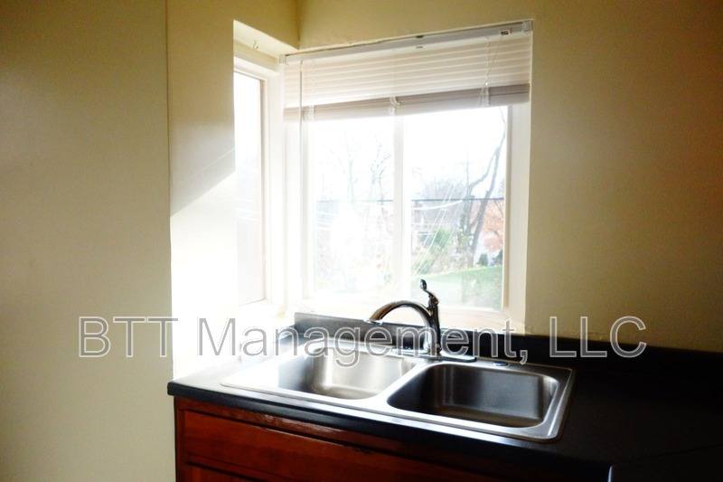 Apartment for rent at 8400 Greenwood Ave #4, Takoma Park, MD 20912