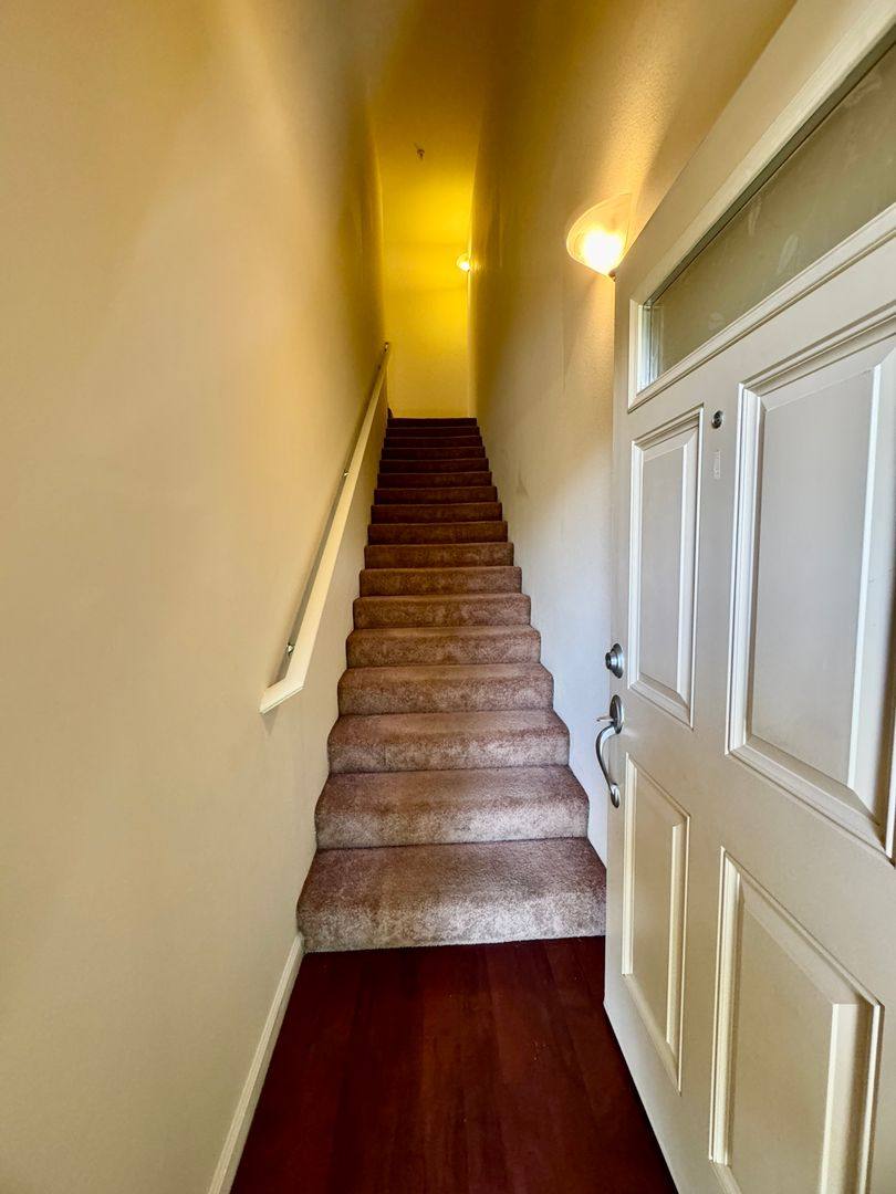 Condo for rent at 5350 Dunlay Dr, Sacramento, CA 95835