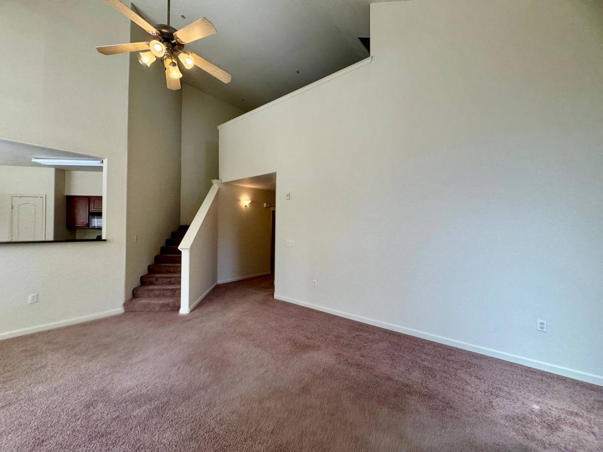 Condo for rent at 5350 Dunlay Dr, Sacramento, CA 95835