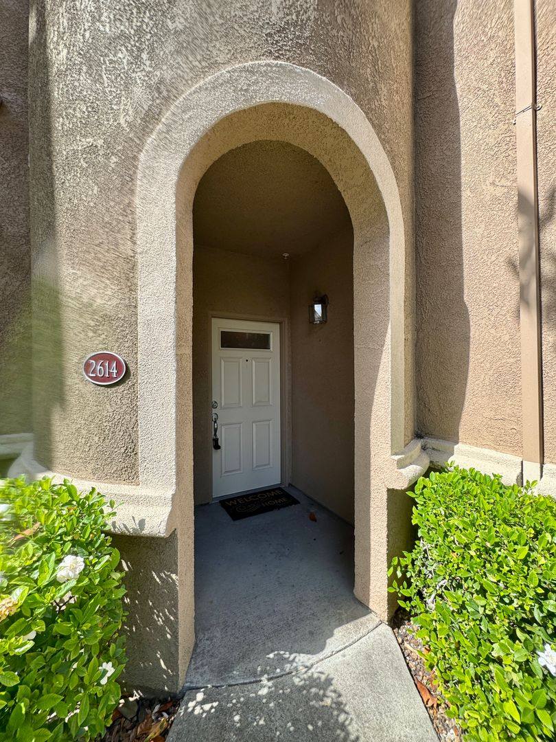 Condo for rent at 5350 Dunlay Dr, Sacramento, CA 95835