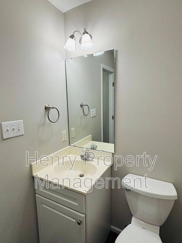 House for rent at 104 Back Woods Circle, Holly Springs, NC 27540