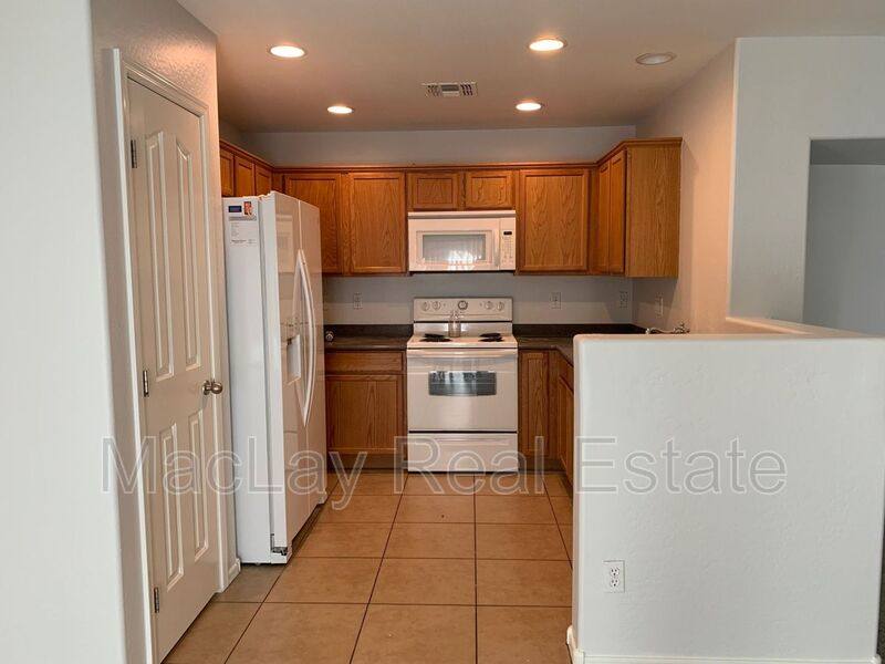 House for rent at 5809 E Hampton Ave, Mesa, AZ 85206