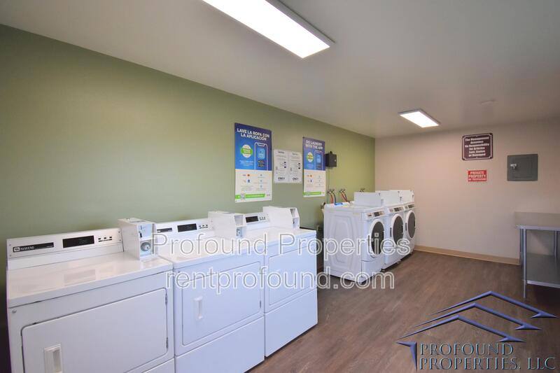 Apartment for rent at 221 SE 12th Ave #3, Hillsboro, OR 97123
