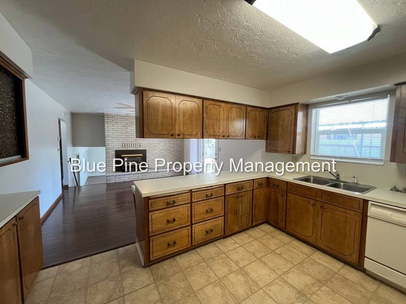 House for rent at 1570 12th St, Idaho Falls, ID 83404