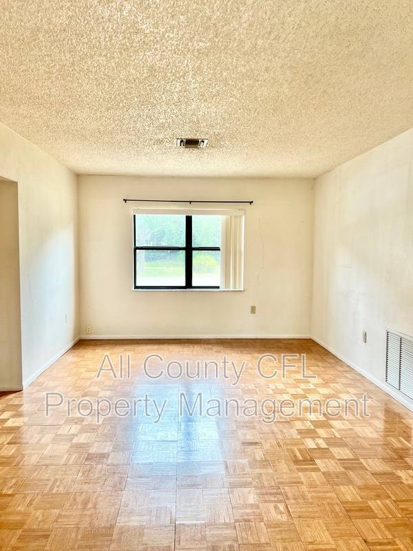 House for rent at 718 Buckminster Circle, Orlando, FL 32803