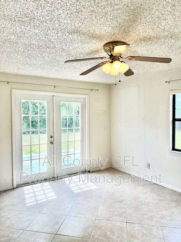 House for rent at 718 Buckminster Circle, Orlando, FL 32803