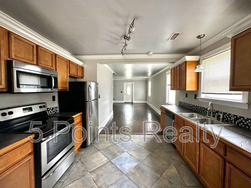 Condo for rent at 1310 Jones Ave, Nashville, TN 37207