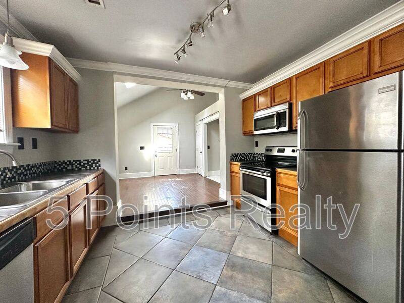Condo for rent at 1310 Jones Ave, Nashville, TN 37207