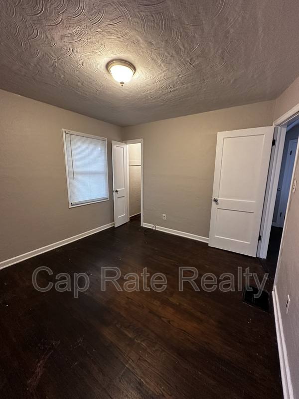 House for rent at 322 S Powell Ave, Columbus, OH 43204