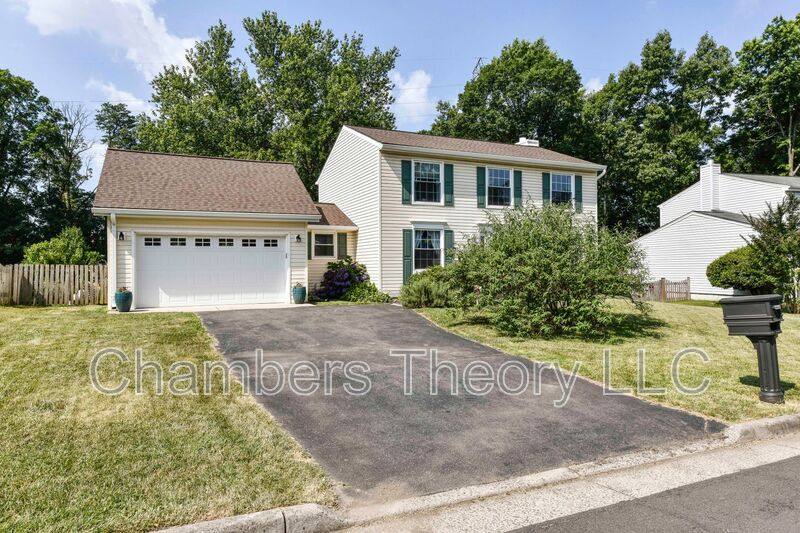 House for rent at 123 S Dickenson Ave, Sterling, VA 20164