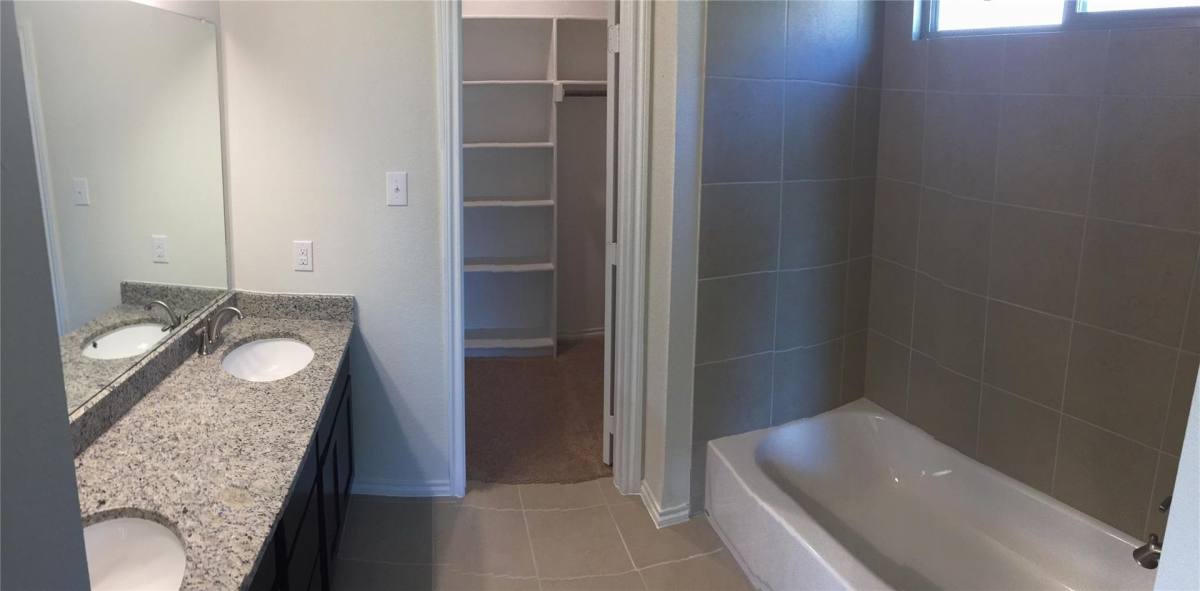 House for rent at 1516 Chama Dr, Fort Worth, TX 76119