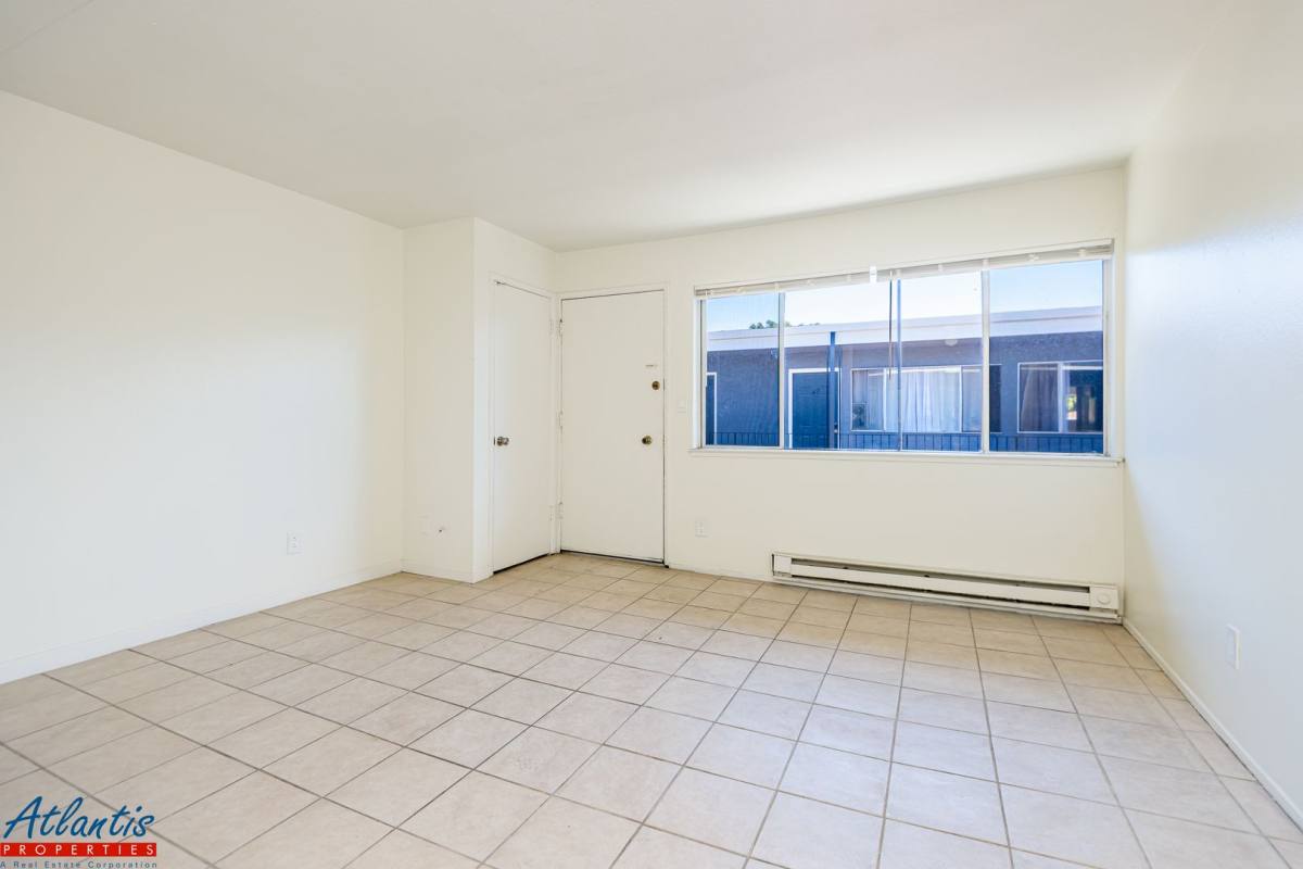 Apartment for rent at 439 S 4th St, San Jose, CA 95112