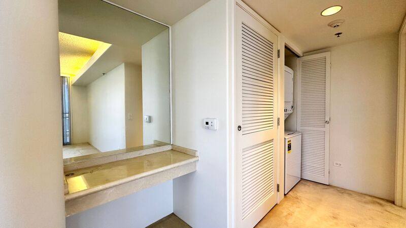 Apartment for rent at 2047 Nuuanu Ave #1203, Honolulu, HI 96817