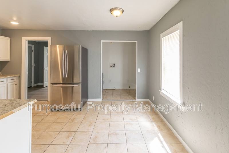 House for rent at 3200 SW 20th St, Oklahoma City, OK 73108