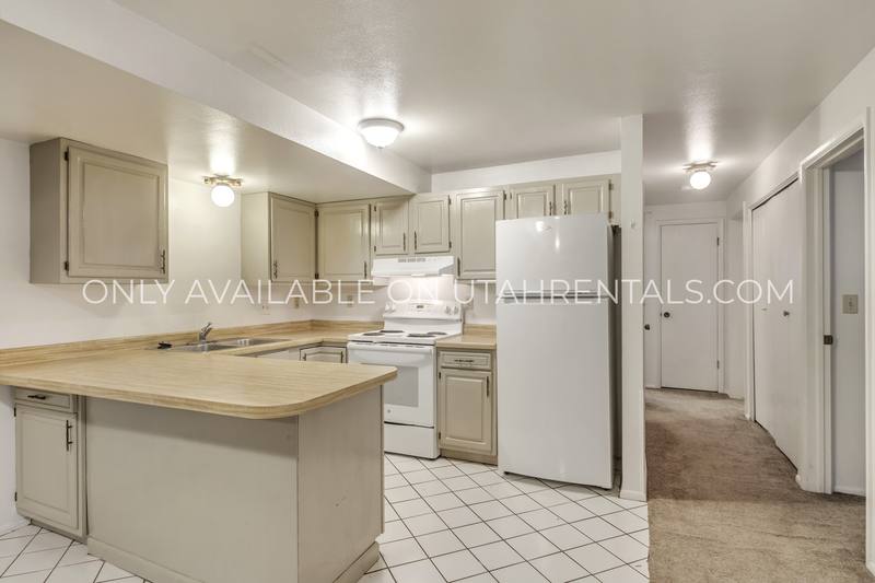 Condo for rent at 1760 N Willowbrook #LEFT, Provo, UT 84604