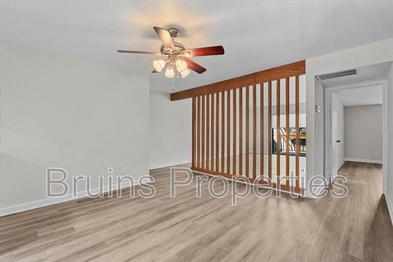 Condo for rent at 1522 Benjamin Parkwayunit C, Greensboro, NC 27408