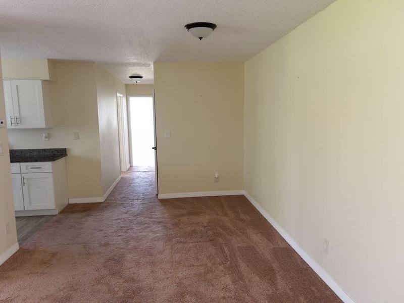 Apartment for rent at 14 W Rhodes Dr, New Smyrna Beach, FL 32168