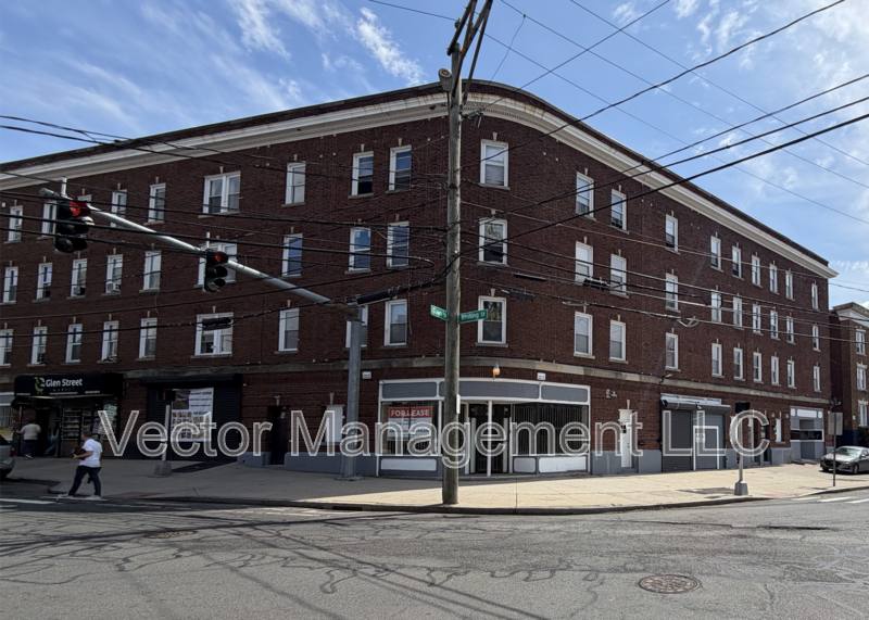 Apartment for rent at 57 Whiting St #53-8, New Britain, CT 06051