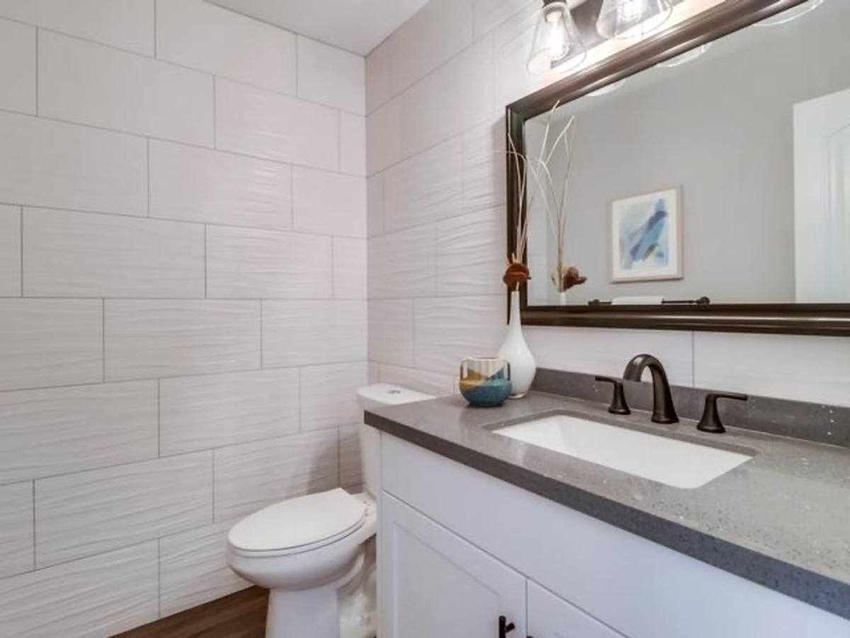 Apartment for rent at 137-149 Avocado St, Encinitas, CA 92024