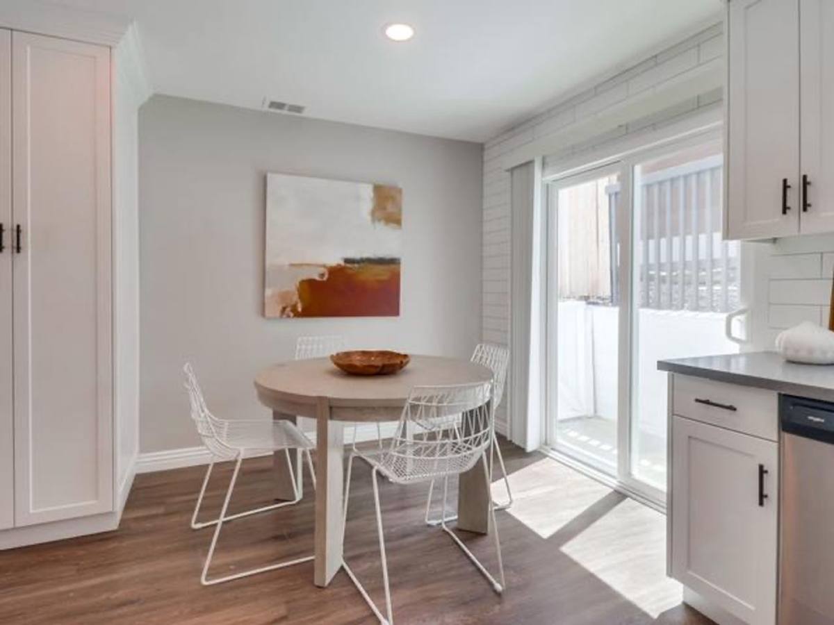 Apartment for rent at 137-149 Avocado St, Encinitas, CA 92024